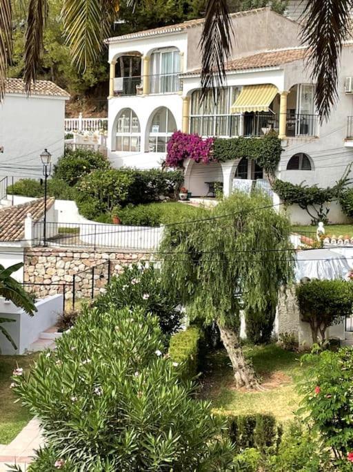 Lux 2 Kmr App Stella Blanca Met Zwembaden Airco En Zeezicht Apartment Fuengirola Luaran gambar